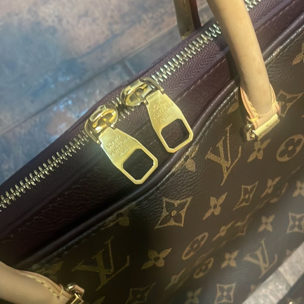 Authentic Louis Vuitton Paris Made In France Pallas M40908 Handbag purse Satchel - Picture 13 of 14